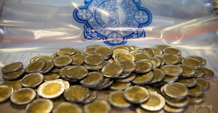 Uwaga na fałszywe monety euro w Irlandii. Wiadomo jak je odróżnić