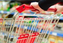 Walka o klienta - masowa obniżka cen w sklepach w Irlandii