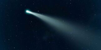 Kometa Nishimura w Irlandii - spektakularny widok na niebie