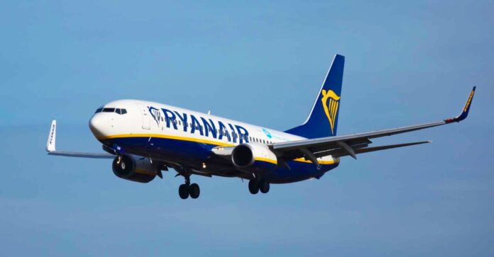 Ryanair rozszerza świąteczne oferty - dodatkowe loty, tanie bilety