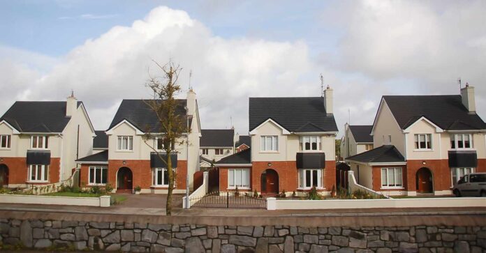 Rząd zapowiada rekordową liczbę domów w Irlandii