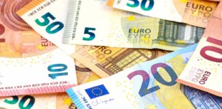 Rząd rozszerza program świadczenia socjalnego w Irlandii