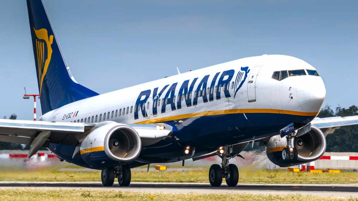 Ryanair uruchamia dodatkowe loty – podano szczegóły