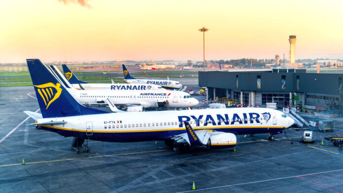 Ryanair likwiduje loty z Irlandii 14 tras skasowanych