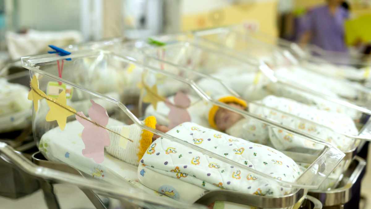 Dramatyczna pomyłka w Irlandii – matka otrzymała nie swoje dziecko