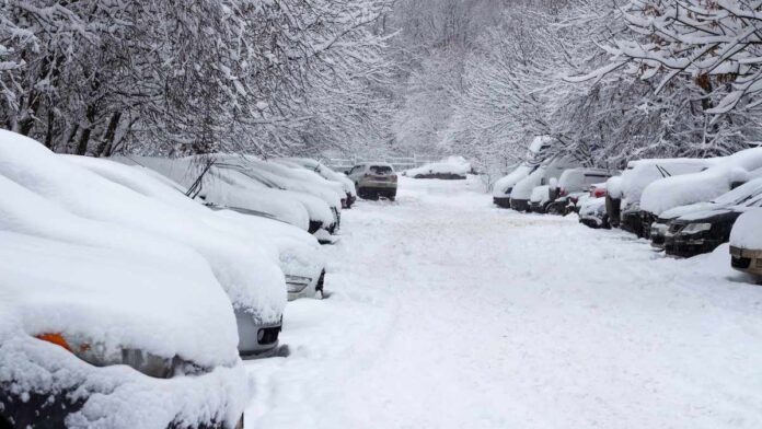 Zimowe załamanie pogody w Irlandii - Śnieg, mróz i utrudnienia Zimowe załamanie pogody w Irlandii - Śnieg, mróz i utrudnienia