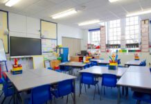 Zmiany w szkołach w Irlandii - krótsze lekcje to jedna z wielu