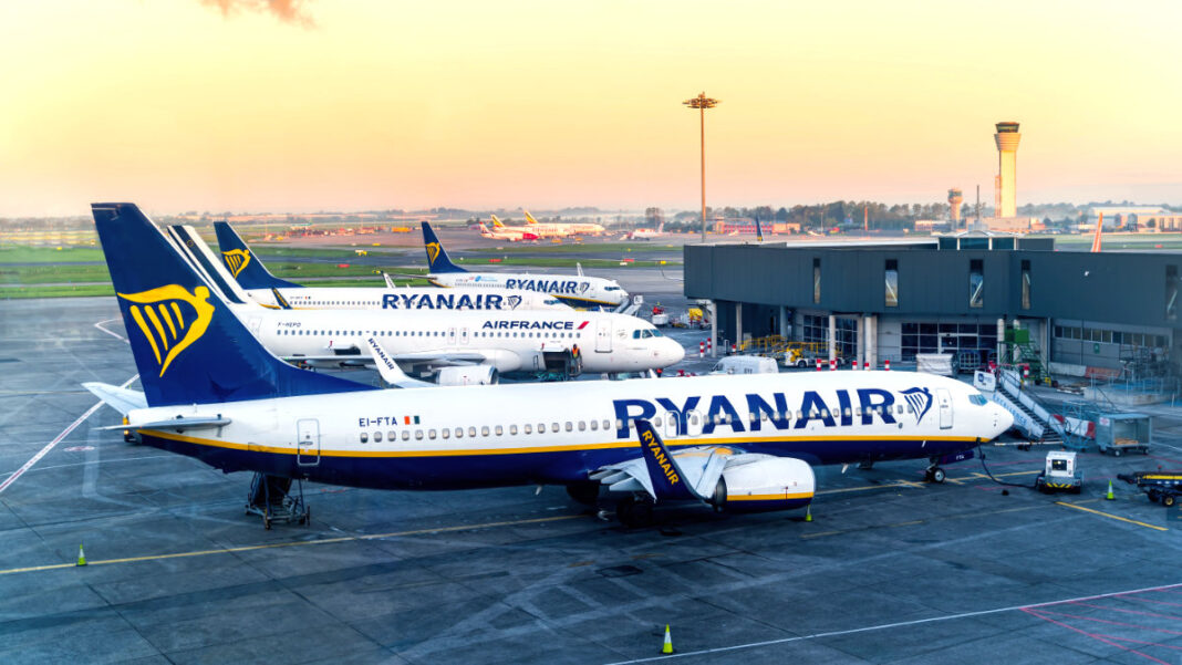 Chaos na lotniskach - Ryanair ostrzega pasażerów z Irlandii Chaos na lotniskach - Ryanair ostrzega pasażerów z Irlandii